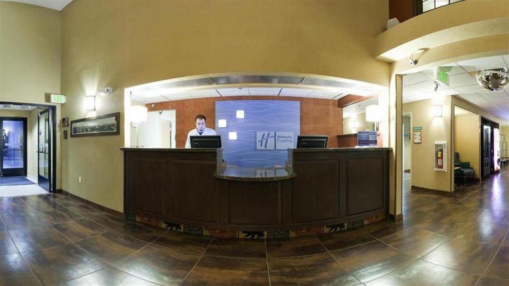 Holiday Inn Express Hotel & Suites Raton By Ihg Exterior foto
