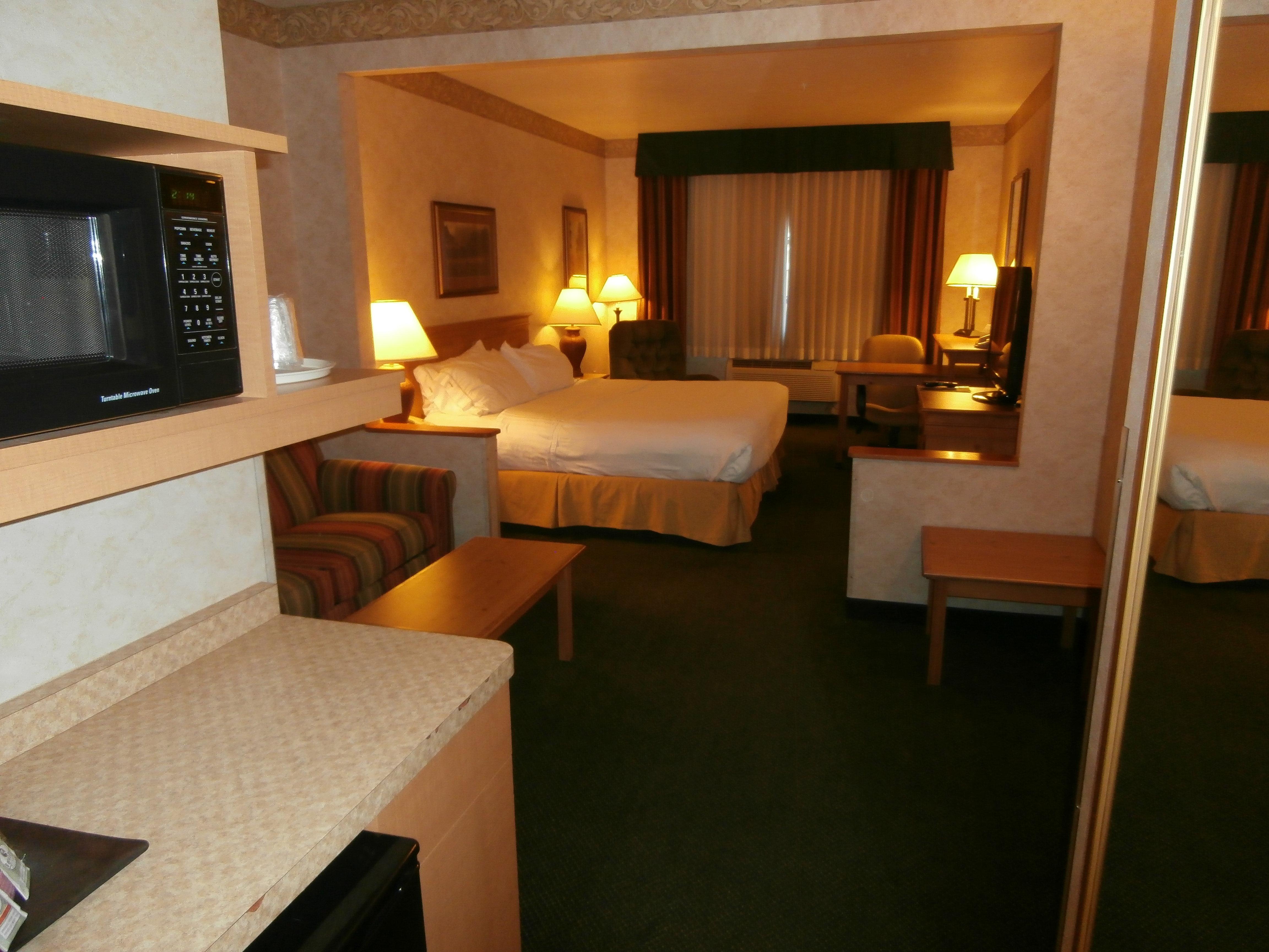 Holiday Inn Express Hotel & Suites Raton By Ihg Exterior foto