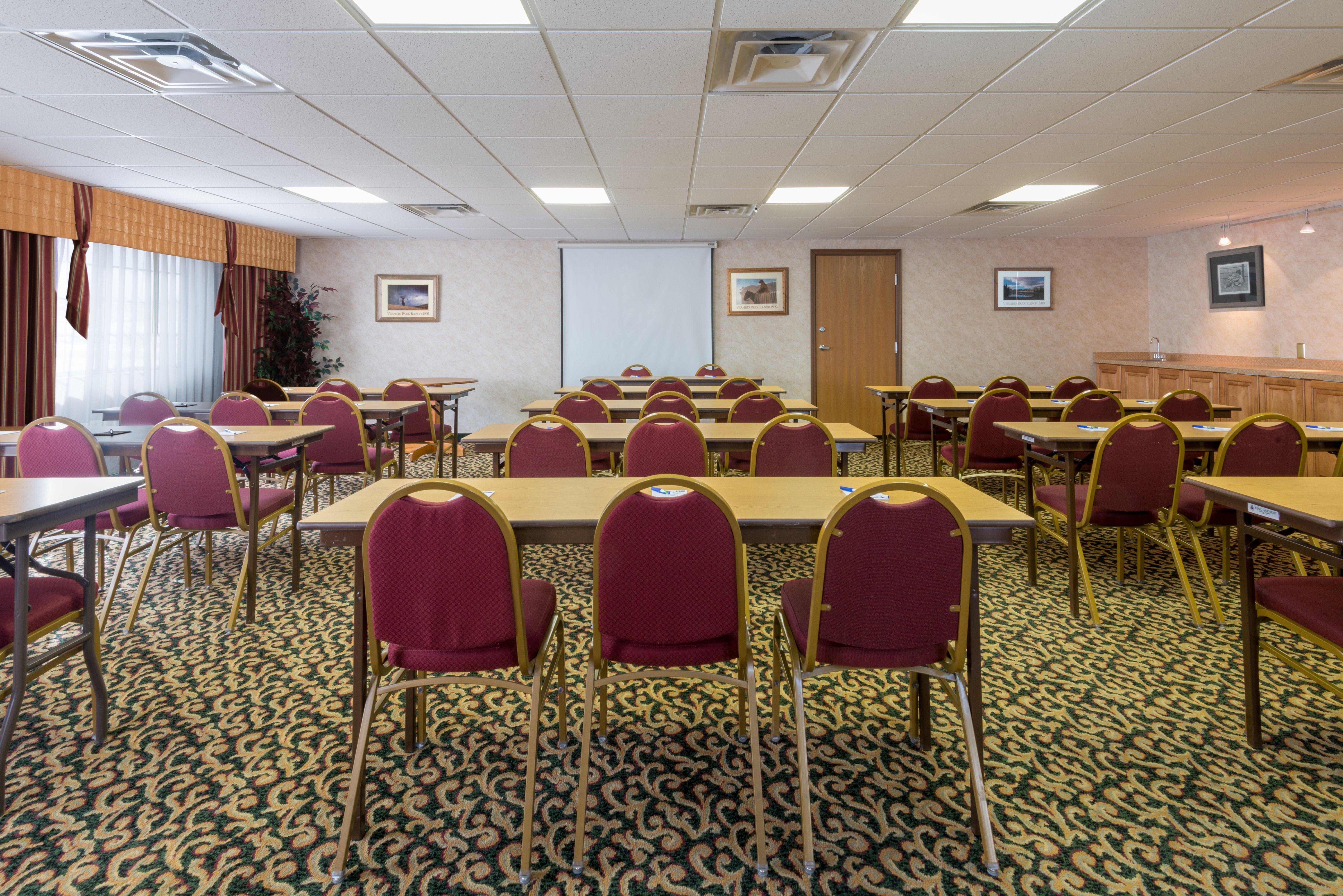 Holiday Inn Express Hotel & Suites Raton By Ihg Exterior foto