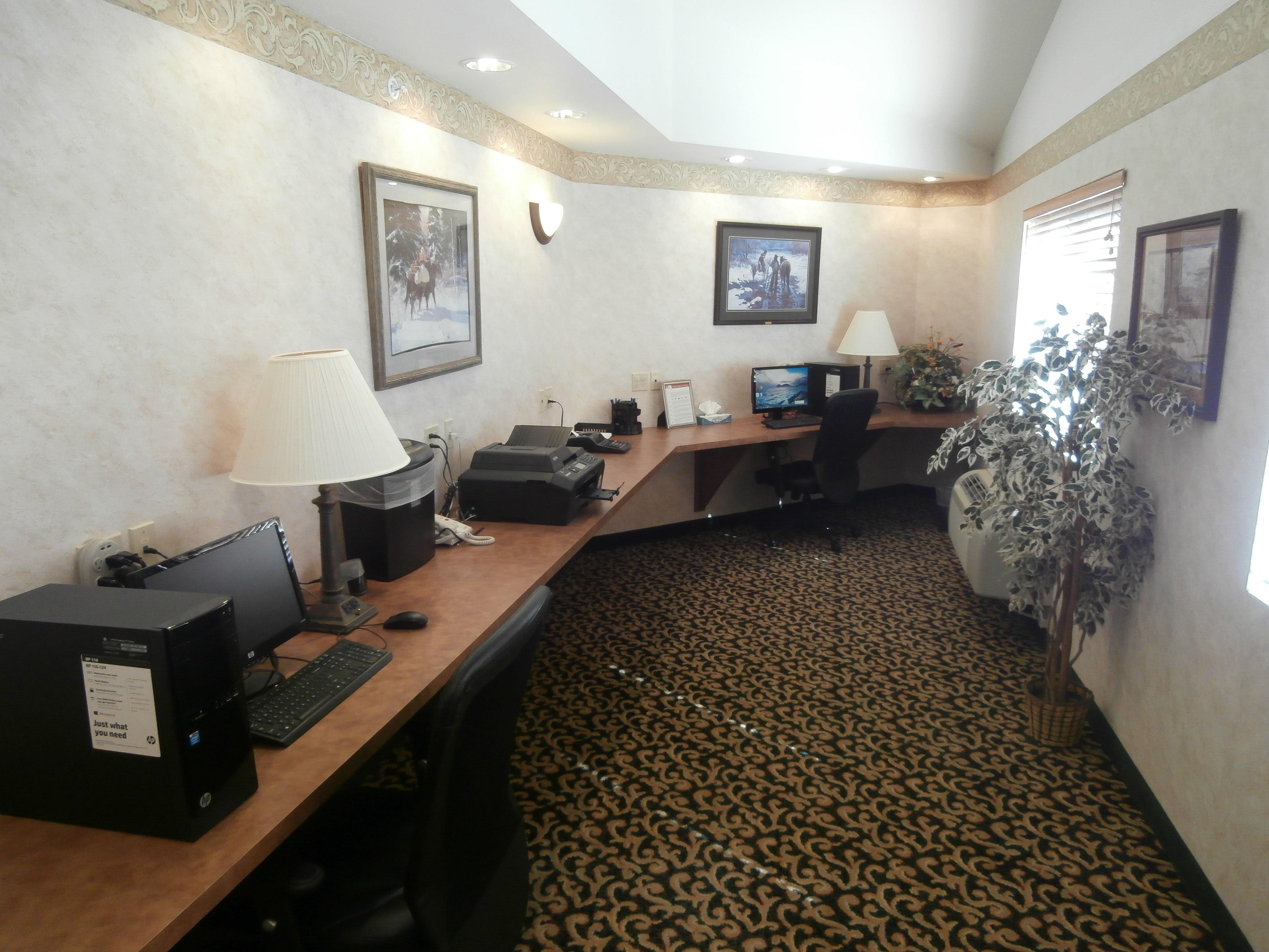 Holiday Inn Express Hotel & Suites Raton By Ihg Exterior foto